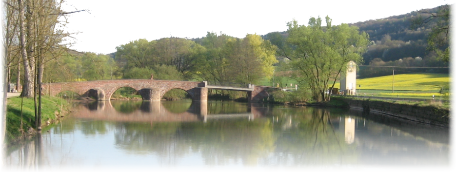 Alte Steinbrücke über Fränkische Saale